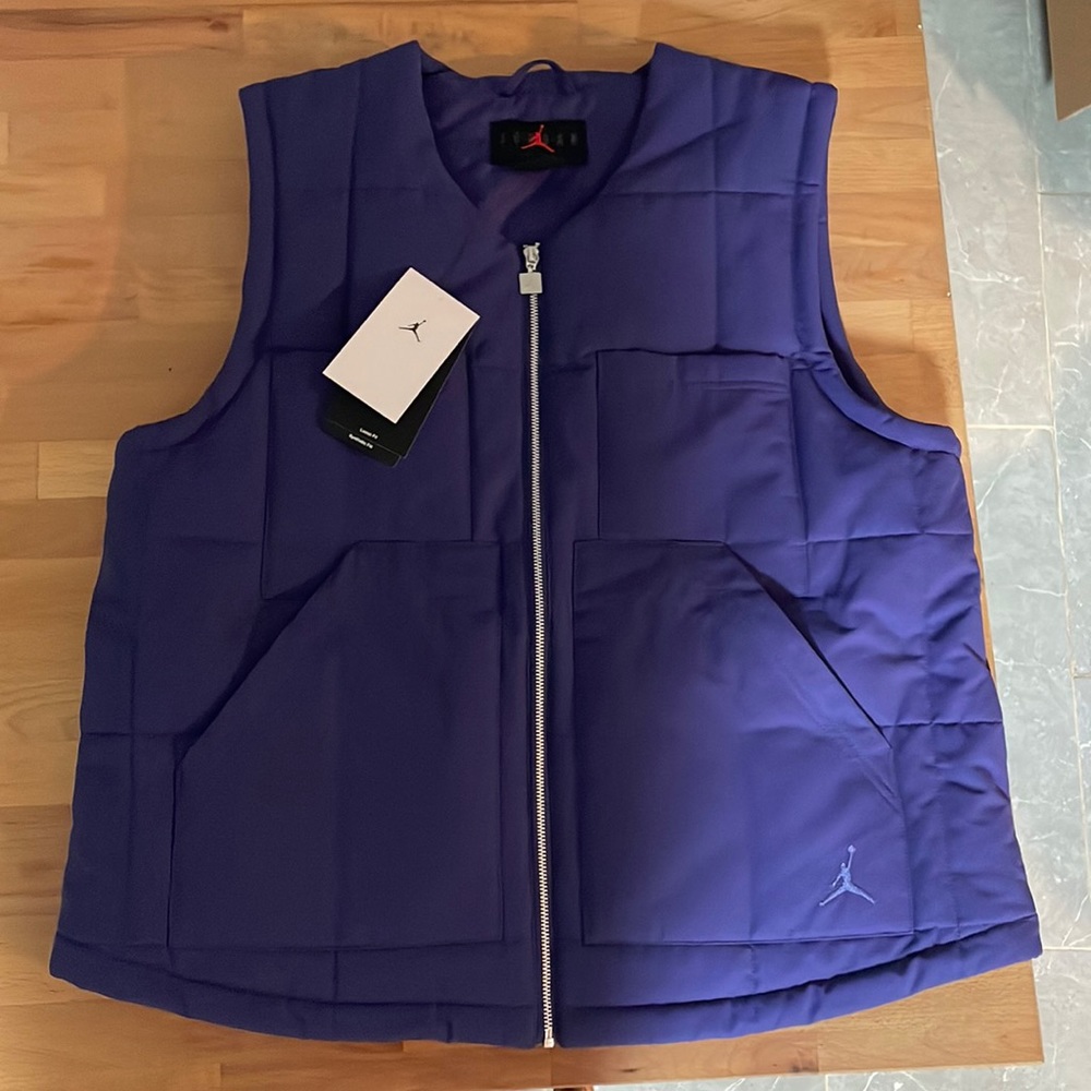 Jordan Vest Loose Fit Size Small Women’s